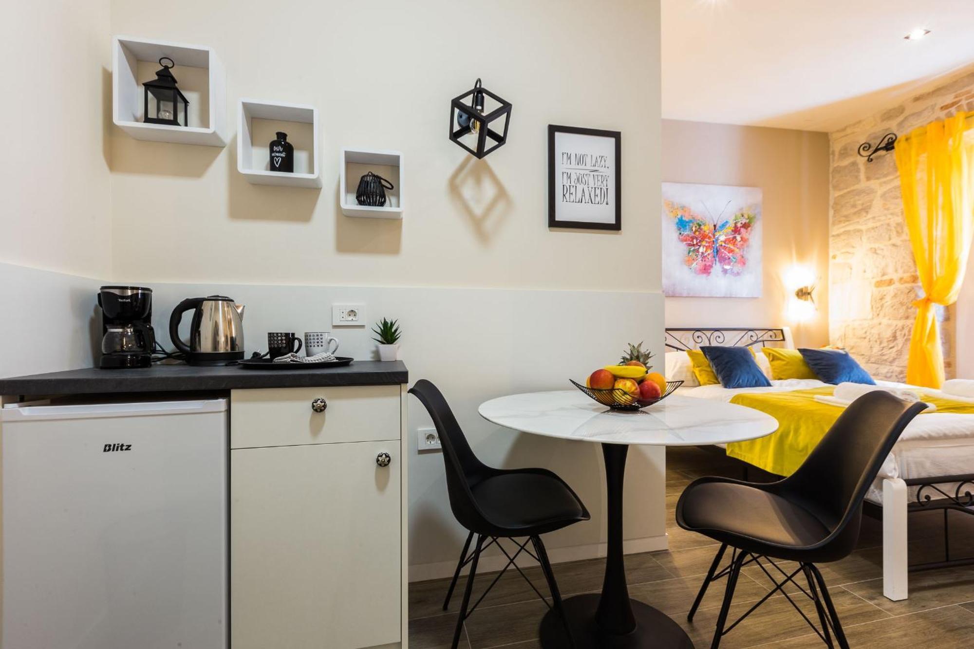 Angie Central Rooms Zadar Chambre photo